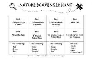 Nature Scavenger Hunt free printable. Are you looking for way to enjoy the outdoors with your kiddos? Come check this out! 